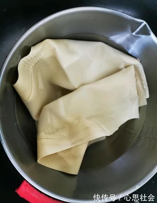 年前学做花样菜，5块钱做一道“花开富贵”，比大鱼大肉还抢手