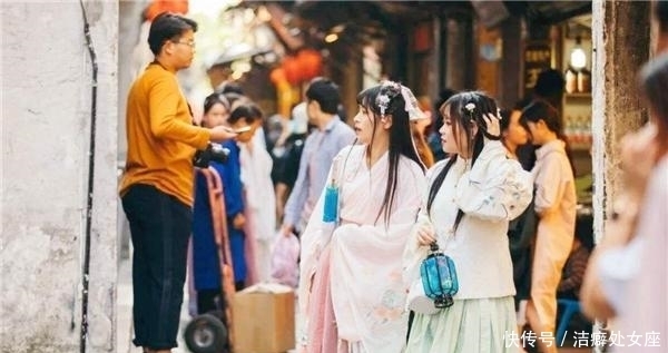 名字|中国最奇特的一个姓氏,若你是女生,无论取什么名都像在嘲笑自己