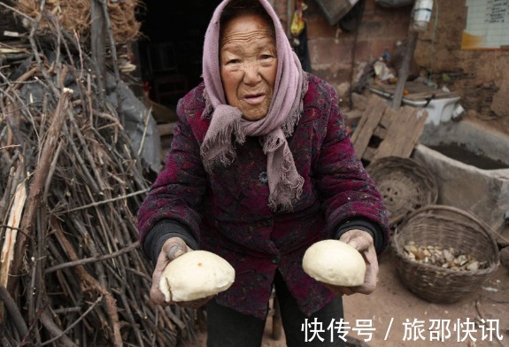 王员|好心人母乳喂养狼崽，狼崽却叼走自己的女儿，原来竟是为了报恩