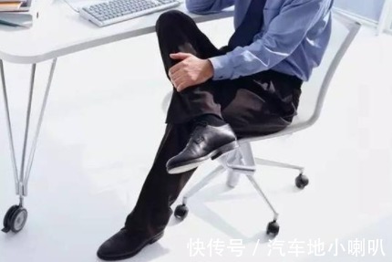 关节炎|简单实用的关节炎自测方法,快来看看你的膝盖有没有问题