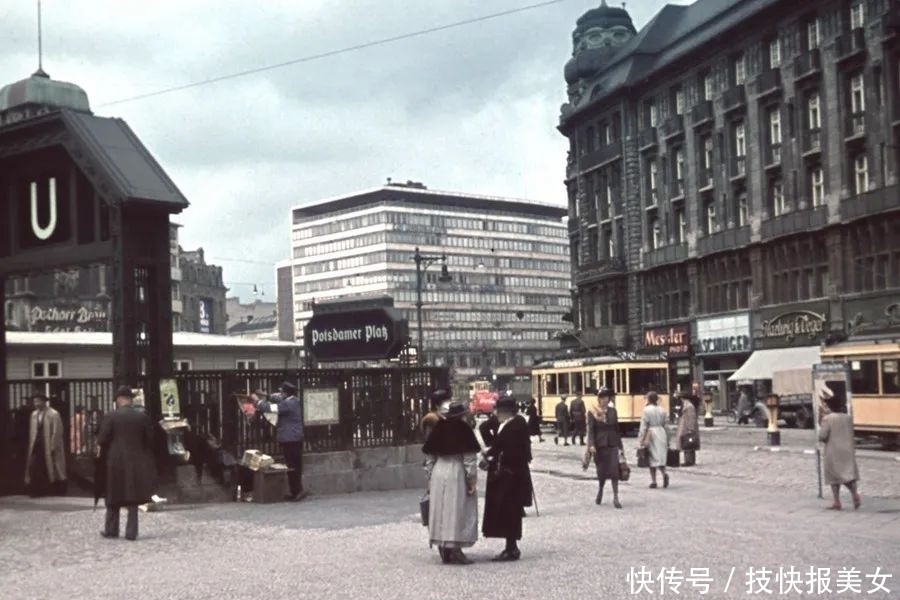 菩提树下大|德国正在打仗，柏林却一片祥和“岁月静好”
