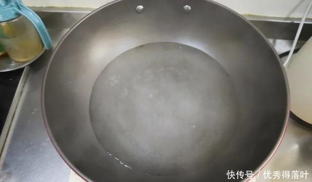 麻辣山药粉Q弹爽滑，麻辣鲜香，一碗都不解馋