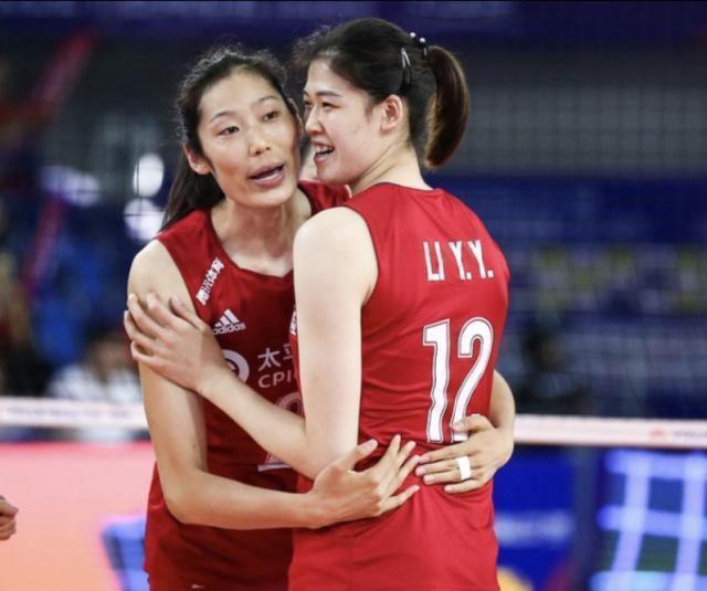 排坛|女排4小天鹅将起飞!未来主力浮出水面,超强进攻火力横扫排坛?