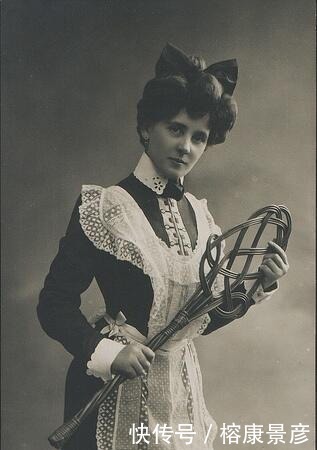 恬静|百年前女性老照片:西欧的妖娆,俄国的恬静,中国的纯真