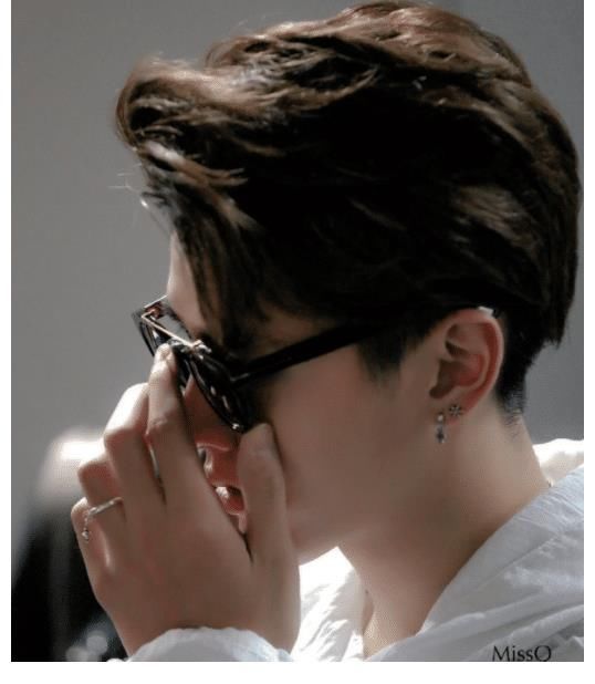 r吳亦凡的說唱真的是很厲害呢，超乎想象