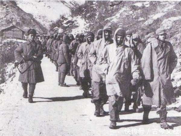 王牌部队|英国老兵回忆朝鲜战场:最怕看见志愿军脸,上战场前先学“投降”
