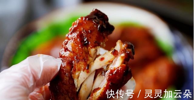 尝尝这道菜，能使你胃口大开，食指大动！