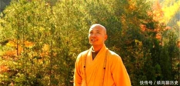 修行#禅师坐禅入定,心念化作满屋清水,却被弟子投入石子,结果意外了