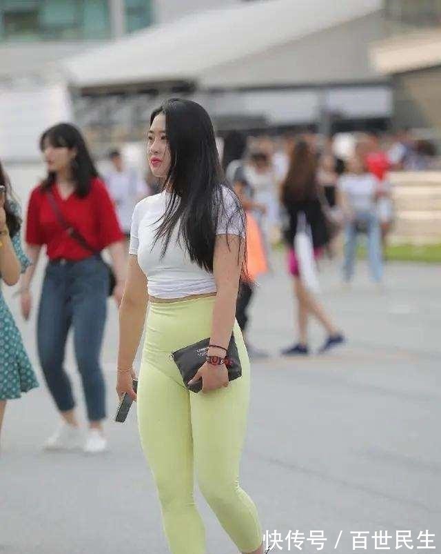 穿搭 精致有型的打底裤穿搭散发时尚气息,修身塑形提气质,酷劲十足!