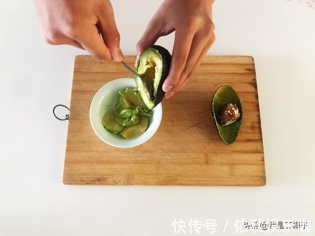 奶昔|3道破壁机食谱建议收藏，顺滑香甜，比喝奶茶还舒服
