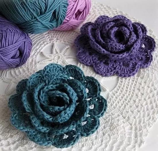 小花片 55款超美的钩花包包,只要会钩不同的花,拼缝在一起,就能做出