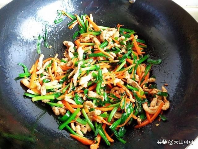 春天第一鲜，和它是绝配，当季别错过，吸烟的人要多吃