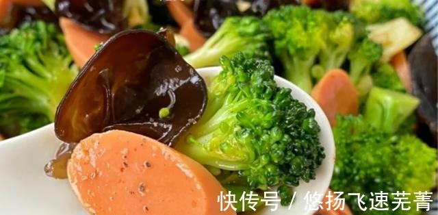 秋天不吃这菜真亏,低脂低卡,营养极高,我家孩子每顿都吃光!
