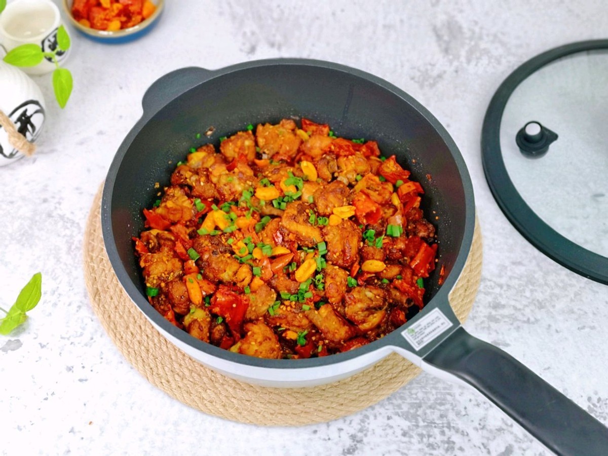 夏天没有食欲,试一试此菜,麻辣鲜香,好吃到上瘾