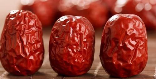 小米小米|红枣和此物搭配,每天一碗,睡眠好了,白发变黑发,皮肤更红润