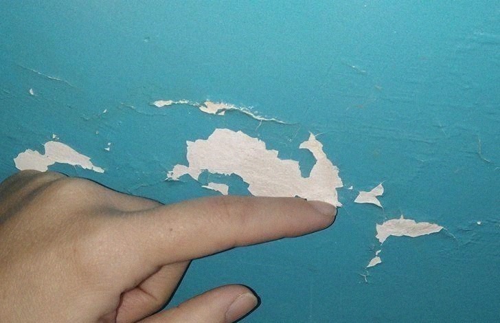 童年|16个你以前“一定做过”的蠢事,硬把磁铁吸起来就是童年