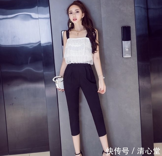 俏皮|时尚打底裤美女,大秀高挑身材!图4小姐姐俏皮动作格外迷人