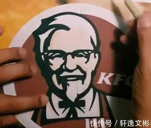 记号!美术生用记号笔作画,蚊香圈“盘”出画像,看到最后彻底跪服!