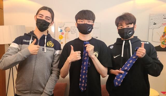 和kkoma沒聯系真不熟！T1淘汰李哥采訪情商太低：DK輸贏與我無關