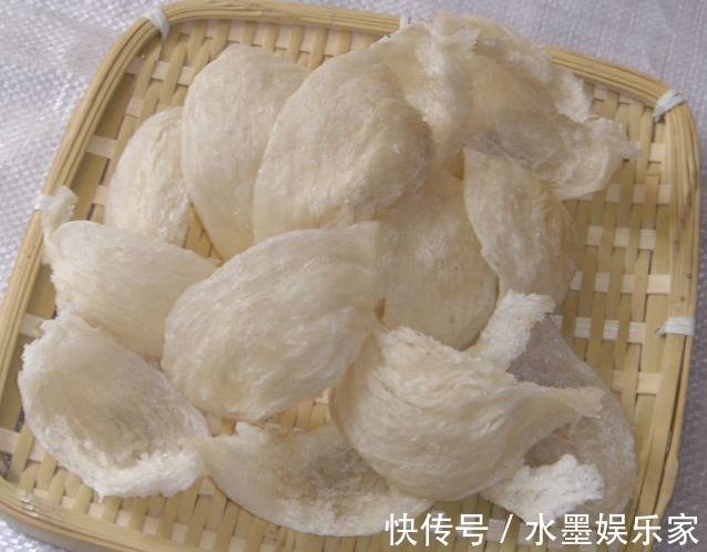 坚果|女性孕阶段要舍得常吃4种食物,能提高记忆力,还能增强宝宝体质