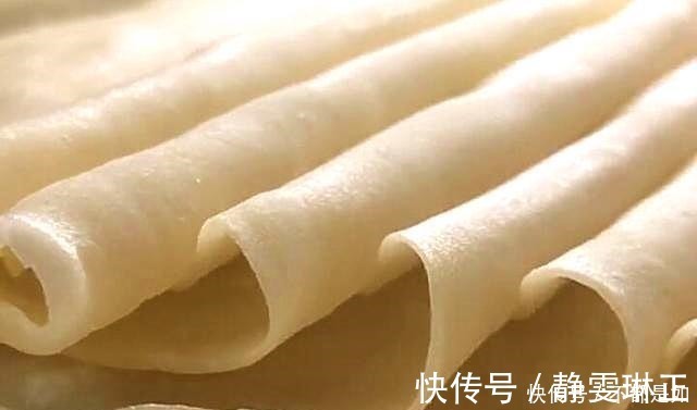 烙饼|姥姥40多年一直这样烙饼，手不碰面，60秒一张，香软又劲道