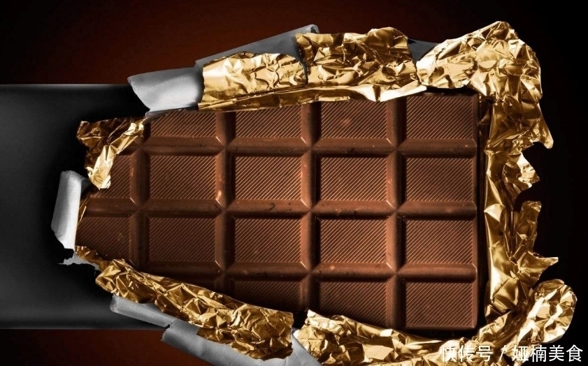 巧克力的“凹槽”是干什么的?一直以为是方便掰开,弄错这么久