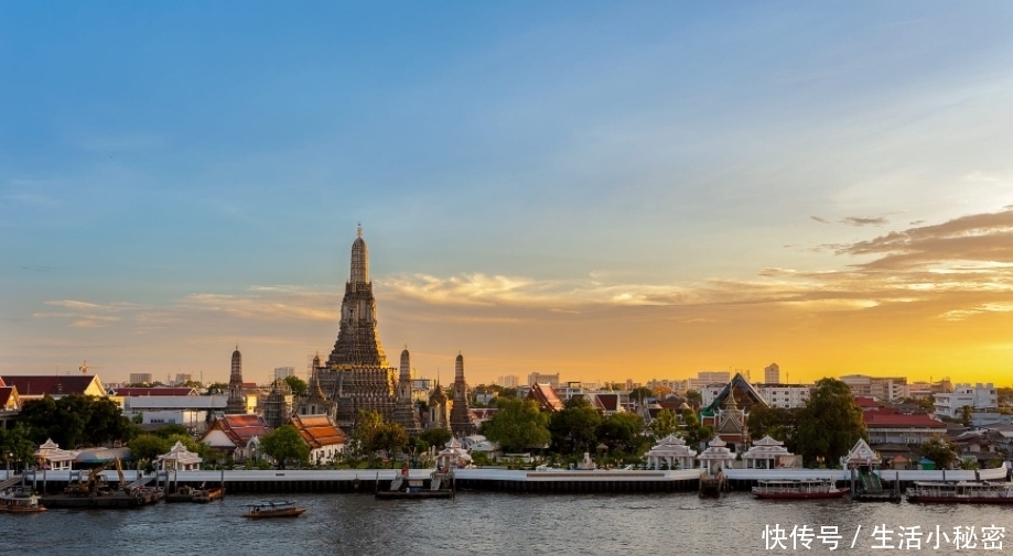 新西兰独特的“光脚”文化,多数人出门不爱穿鞋,始终光着脚丫