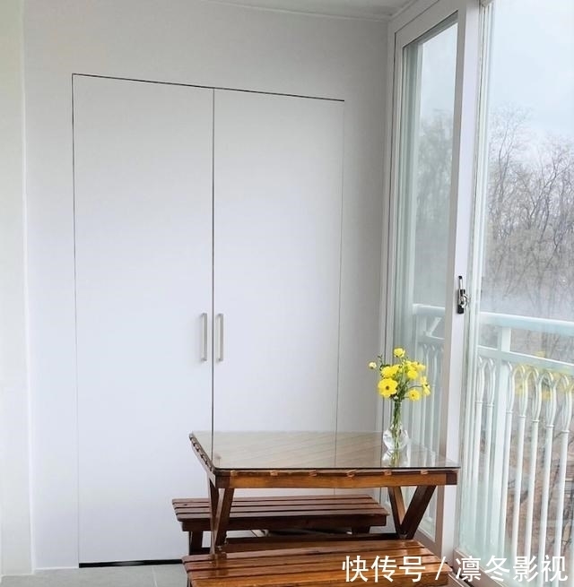 重装|住了三年的精装房重装,通铺地砖只刷大白、家具全扔93㎡干净利落