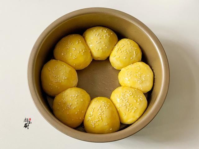 1碗面粉，一杯羊奶，教你做出松软香甜的面包，大人小孩都爱吃