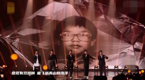 晚會|芒果臺購物晚會一團糟，哥哥姐姐油膩大比拼，亂跳亂唱好尷尬