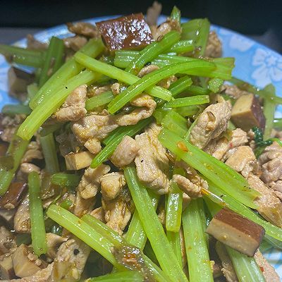 麻辣豆腐干|芹菜香干炒肉丝