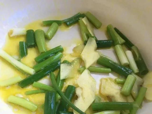 黄辣丁鱼怎么做才好吃教你一招家常做法,绝对香辣过瘾