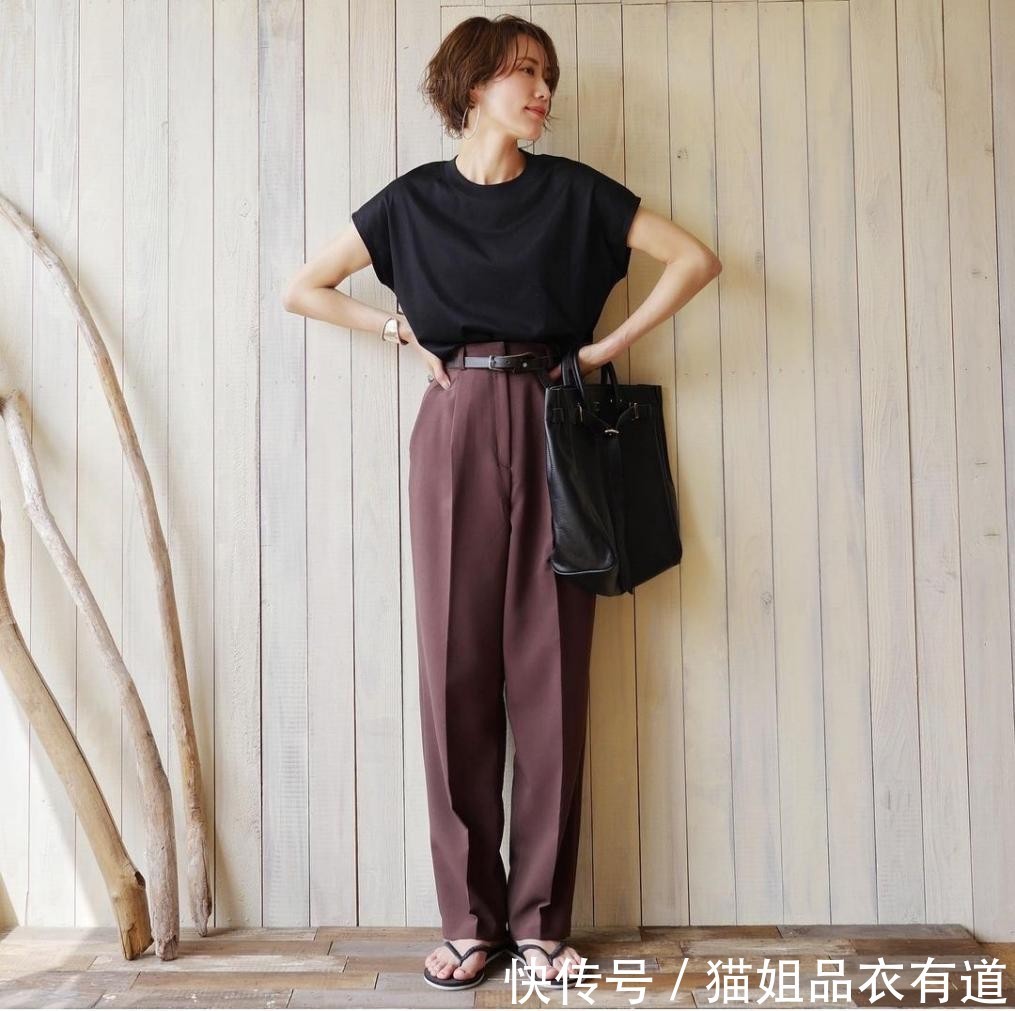 凉鞋|懂穿搭的女人有多美?“阔腿裤+平底鞋”今夏这么穿时髦又迷人