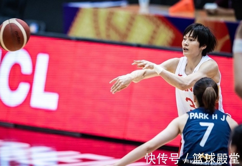 李月汝|女篮虐韩国晋级决赛,后卫两隐患恐让女篮再丢冠?
