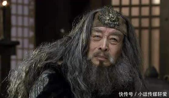 马超|刘备为何不重用马超？跟关羽和张飞无关，原因在这三件事上