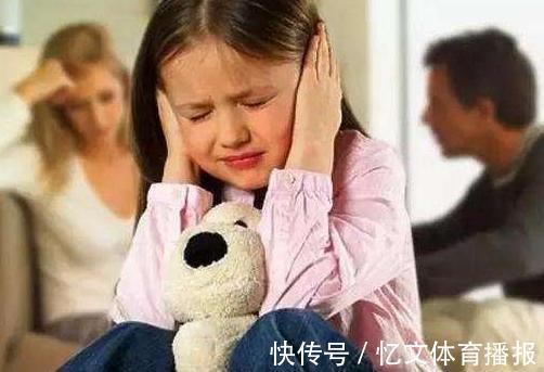 父母|9岁女儿一到周末就肚子疼，父母忙带娃去医院，医生：你们离婚吧