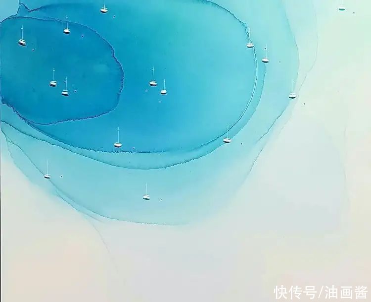 尤莉娅!她的画只有一滩稀薄的蓝色,简单到了极致,同时也美到了极致