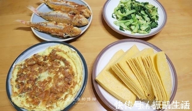 晚餐|家有老有小的晚餐,在朋友圈走红了,花钱少,吃得好,从不点外卖