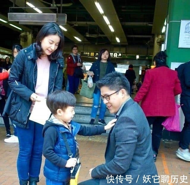 郭晶晶好友抱娃跳楼，疑似产后抑郁：别再说孕后的女人矫情了！