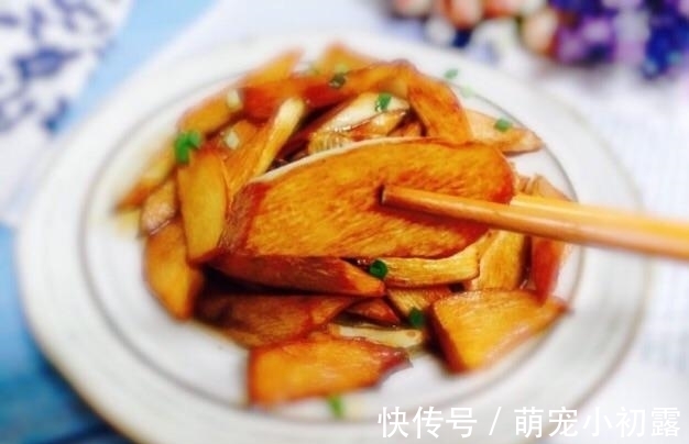 油焖茭白|家中有老人的快来看,常吃此菜,味道鲜美,还可以预防骨质疏松