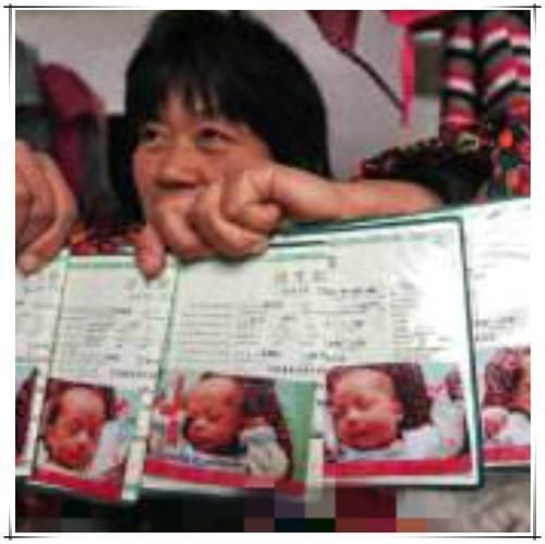 滋味|孕妈怀5胞胎受宠,生下5个女儿后,亲戚探望说的话让人不是滋味