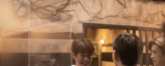 魏大勋|上完《快本》录《妻子2》跟《密室》,这位男星才是芒果台的宠儿