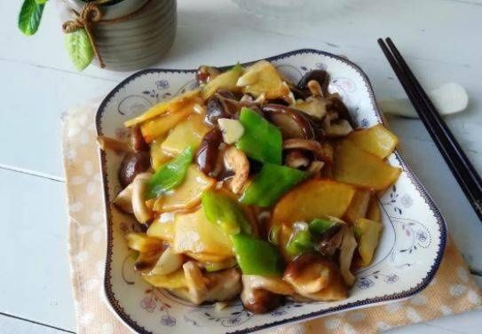 16道家常小炒的做法，家里来客人必备！