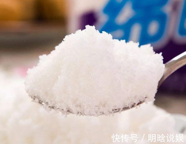 绵白糖|一样是白糖,“白砂糖”和“绵白糖”有什么不同明白后别再乱买