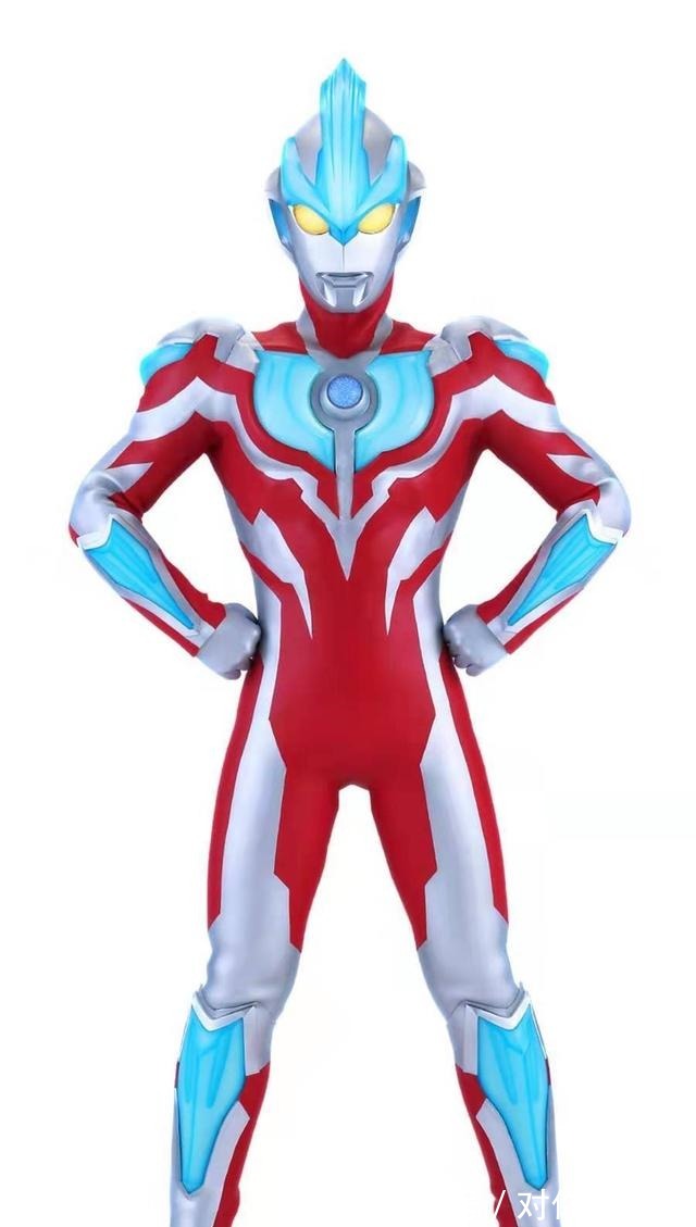 雷杰多|奥特曼的花纹颜色变得越来越复杂堆砌,内在的含义已经消磨殆尽
