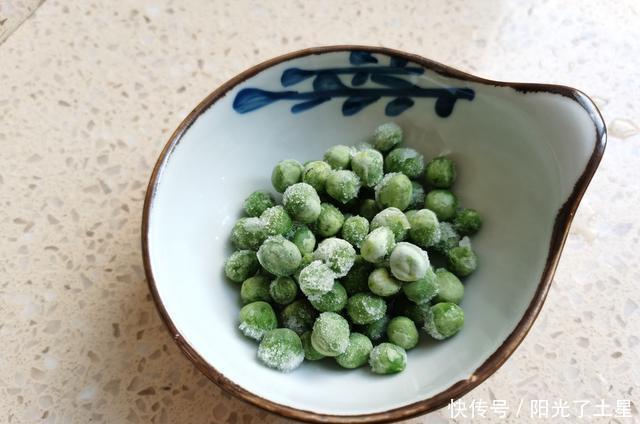 分明|焖饭好吃的小秘诀,掌握一个小窍门,米饭粒粒分明,越吃越香!