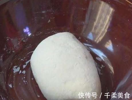 在家做素馅菜包时,馅出水松散不好包怎么办学会1招,轻松解决
