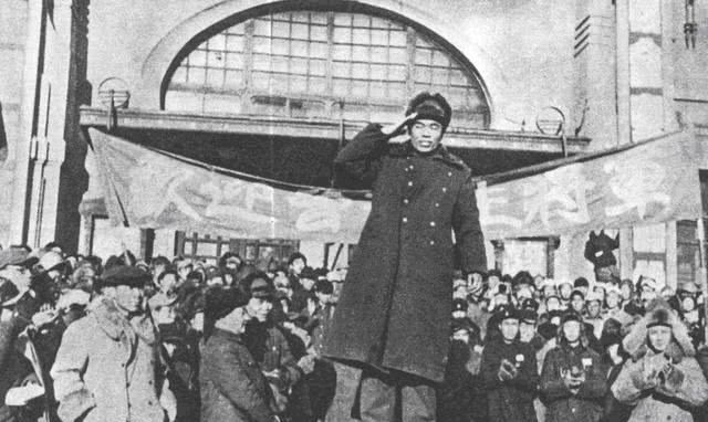 表现|朝鲜战场表现最好的起义部队，军长授中将，彭老总主席都为他点赞