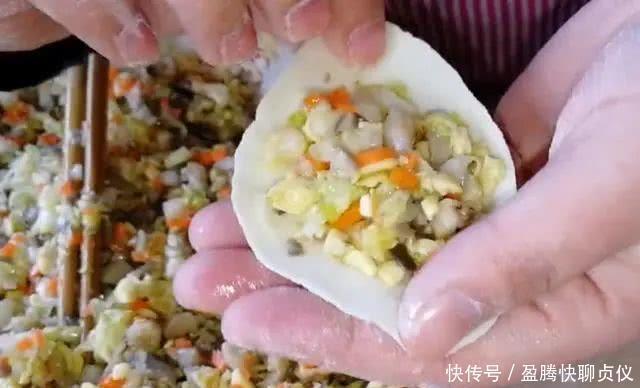 白菜|包饺子别放肉和鸡蛋了,用它做馅料,比肉饺子还香,营养还补钙