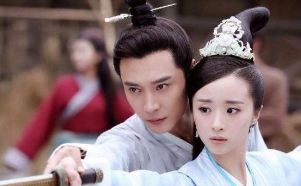 丈夫|她是武则天之外又一位女政治家,帮丈夫当上皇帝,37岁成为皇后